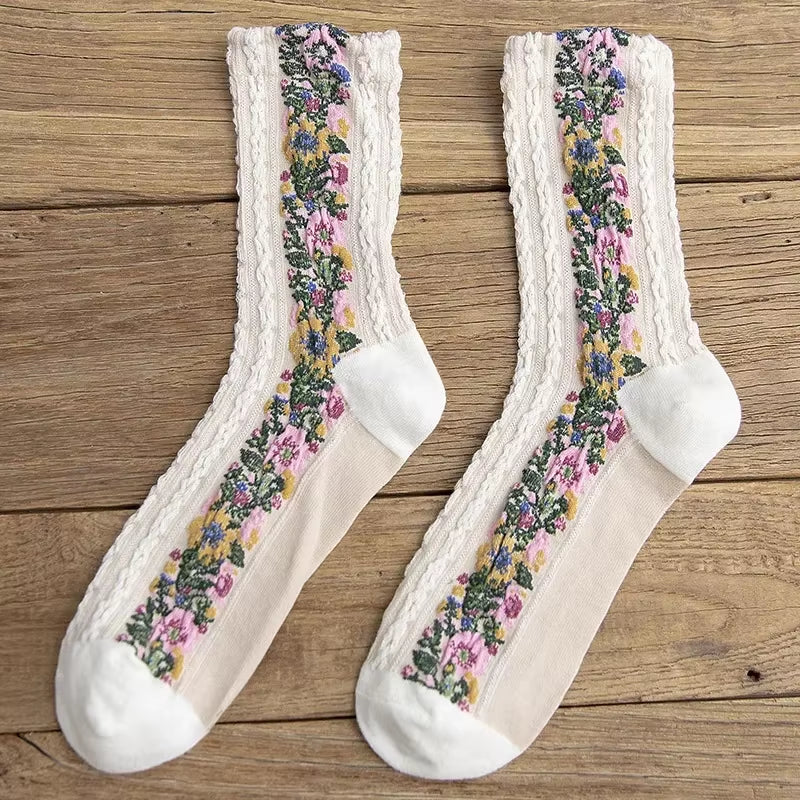 Calcetines de mujer de algodón puro con bordado de flores, calcetines de tubo medianos, tendencia retro 2024, estilo étnico, primavera y verano